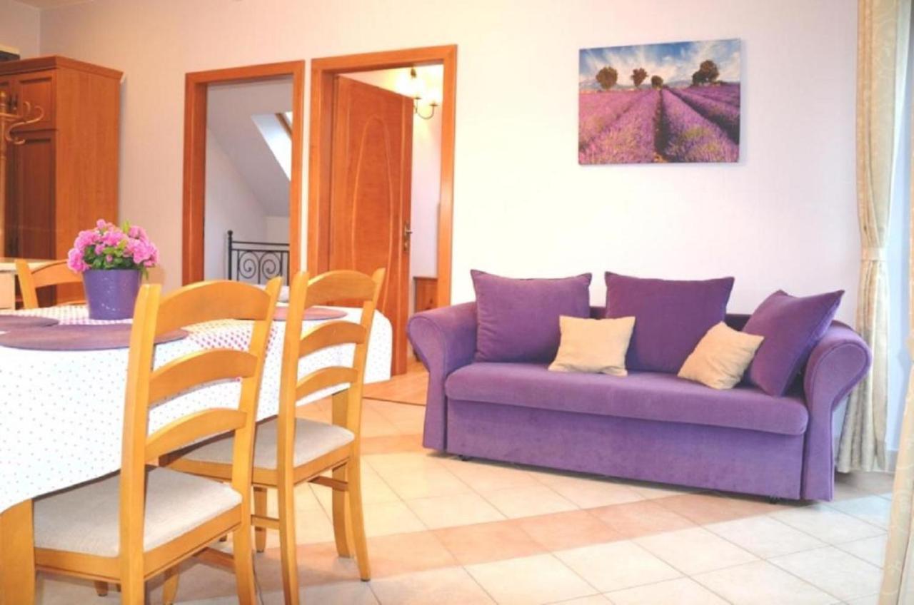 Apartamenty Dom Na Wzgorzu Gardenia Stronie Slaskie Ngoại thất bức ảnh